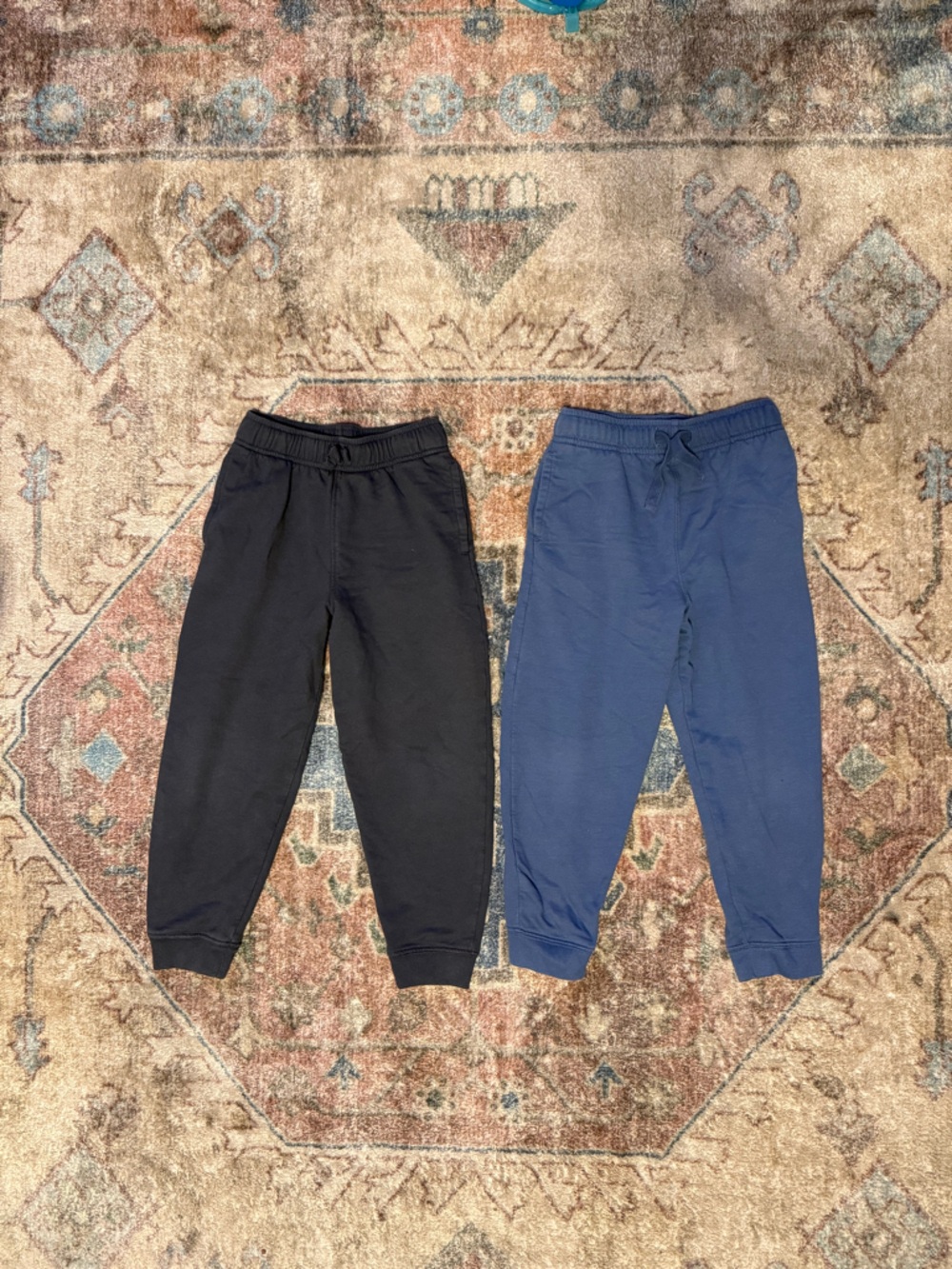 365Kids by Garanimals Elastic Waist Jogger Sweatpants- Black & Navy